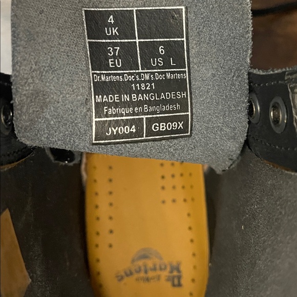 NEW Dr. Martens Docs Black Patent Leather unisex Boots Ladies 6 - Picture 15 of 15